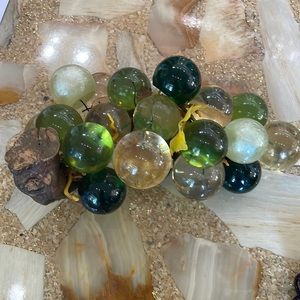 Large vintage glass grapes 🍇